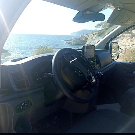 מלון פלמה דה מיורקה Ford Transit Custom Camper מראה חיצוני תמונה