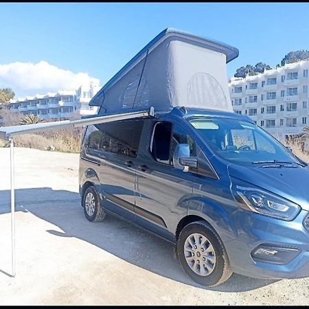 מלון פלמה דה מיורקה Ford Transit Custom Camper מראה חיצוני תמונה