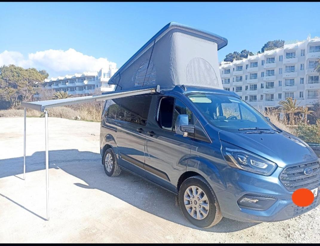 מלון פלמה דה מיורקה Ford Transit Custom Camper מראה חיצוני תמונה