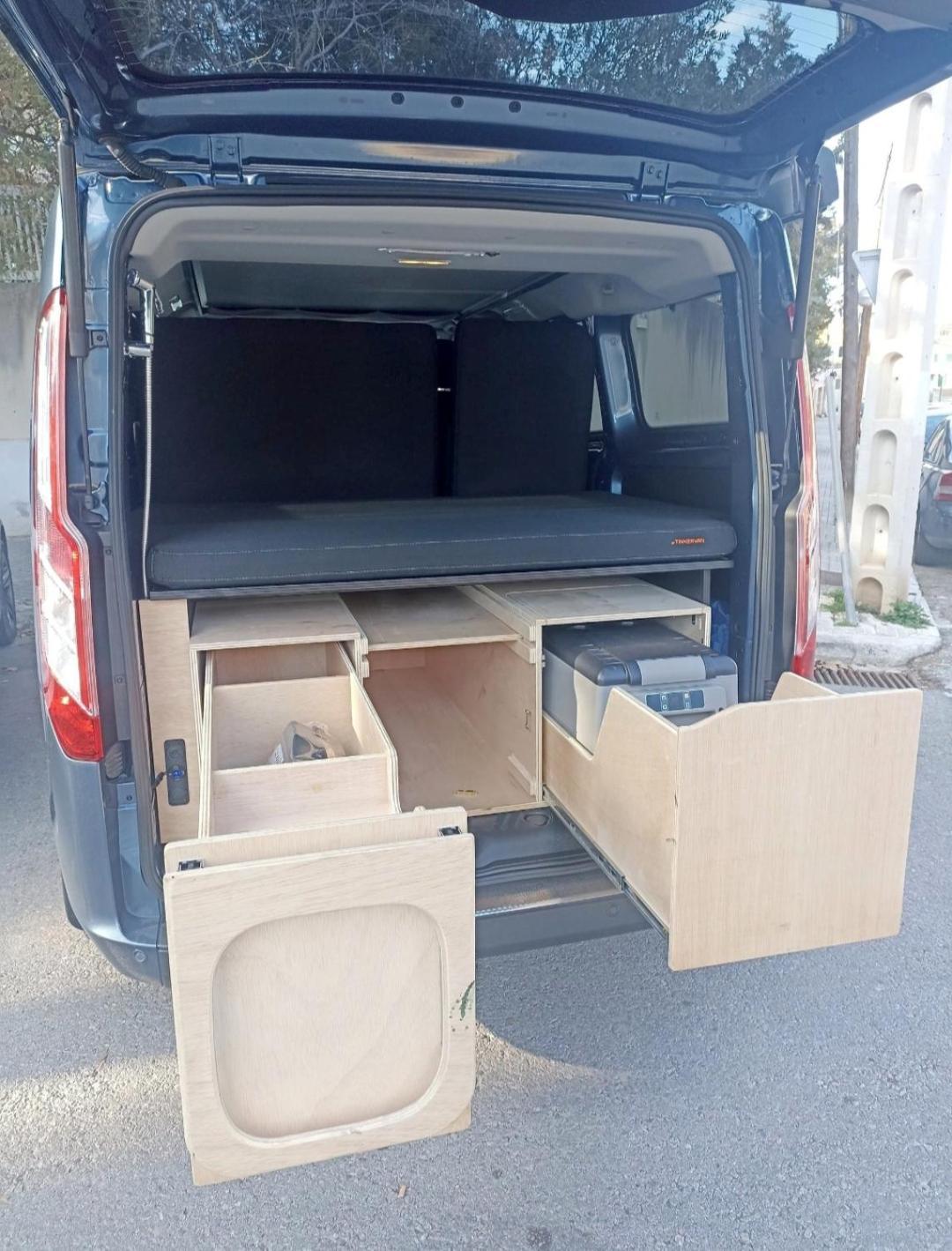 מלון פלמה דה מיורקה Ford Transit Custom Camper מראה חיצוני תמונה