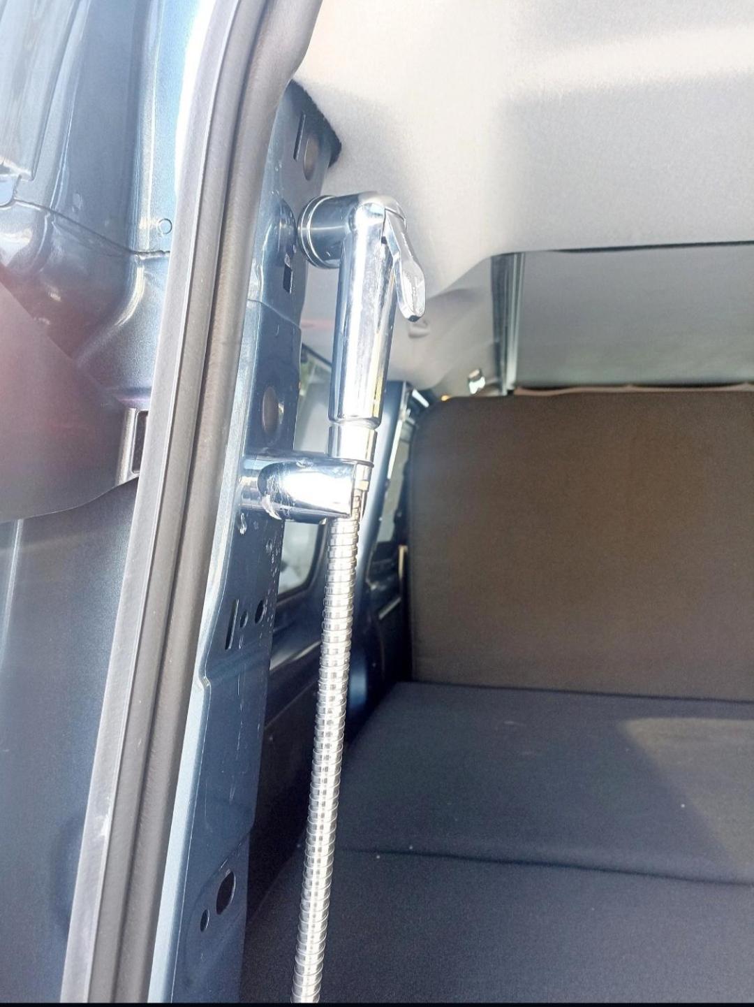 מלון פלמה דה מיורקה Ford Transit Custom Camper מראה חיצוני תמונה